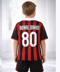 ΠΡΟΣΦΟΡΑ! ! ΣΕΤ ΠΟΔΟΣΦΑΙΡΟΥ ΠΑΙΔΙΚΟ RONALDINHO MILAN REPLICA